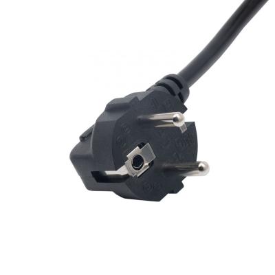 Akyga AK-NB-08A Cloverleaf Power Cable 1m Black