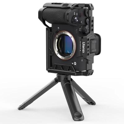 Ulanzi C-A7M4 Camera Cage for Sony a7 IV / a7 III / a7R III