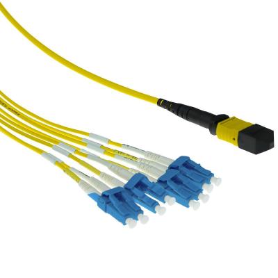 ACT Singlemode 9/125 OS2 fanout cable 1 X MTP female - 6 X LC duplex 12 fibers 1m Yellow