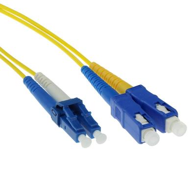 ACT LSZH Singlemode 9/125 OS2 fiber cable duplex with LC and SC connectors 1,5m Yellow